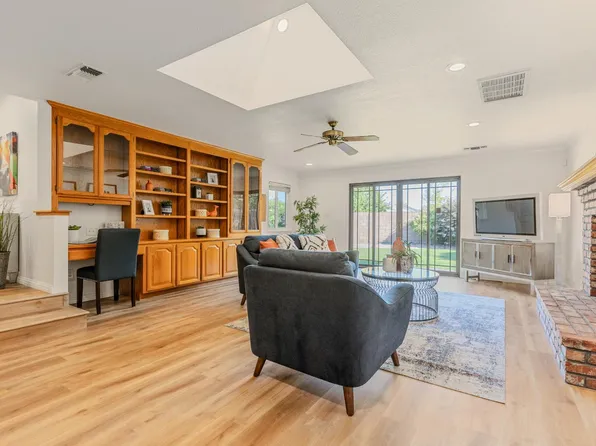 4439 Morpheus Ln, Sacramento, CA 95864