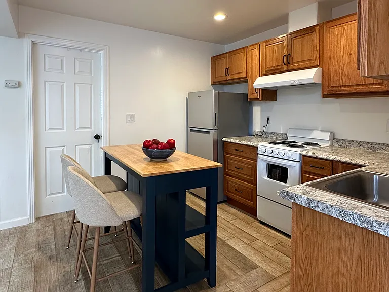 3115 Flower Cir — Photo 3