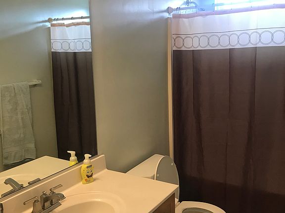 3rd image of 602 Mile Creek Ln