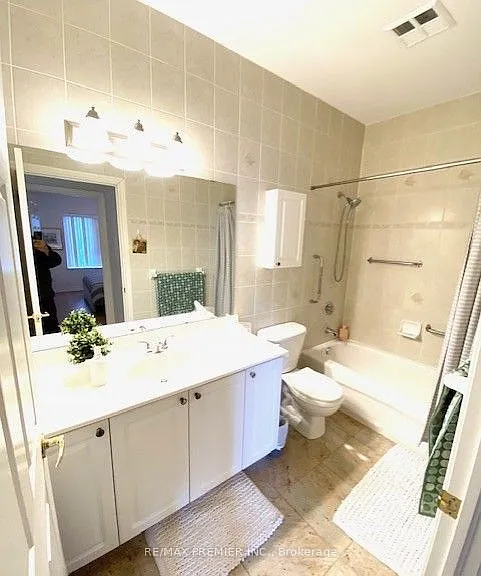 33 Wallace St #115 — Photo 12