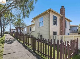 1652 Chestnut St, Berkeley, CA 94702