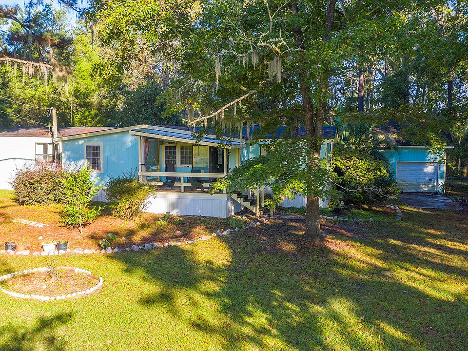 1st image of 208 Wilton Dr
