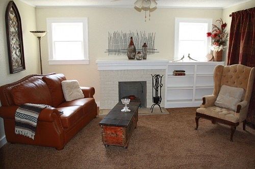 3rd image of 1825 W Avenue K