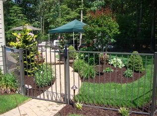 21 Whitman Dr, Somers Point, NJ 08244