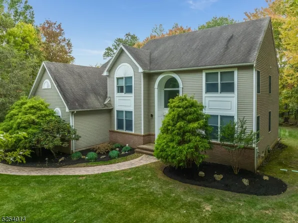 2 Appleman Way, Bridgewater Twp., NJ 08807