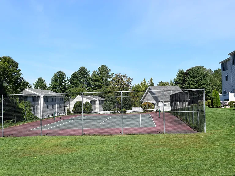 52 Georgetown Dr — Photo 13