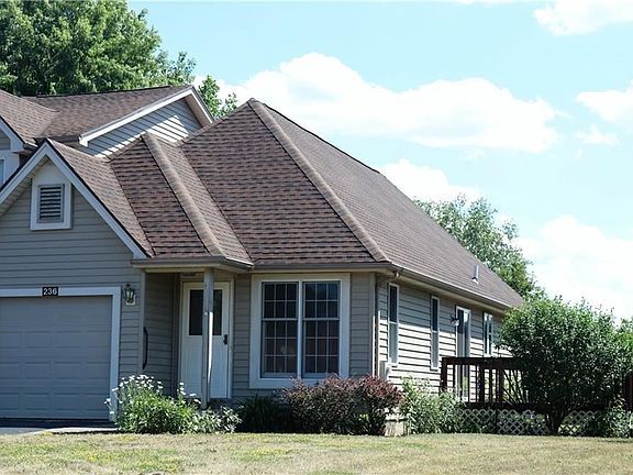 3rd image of 236 Briarwood Ln