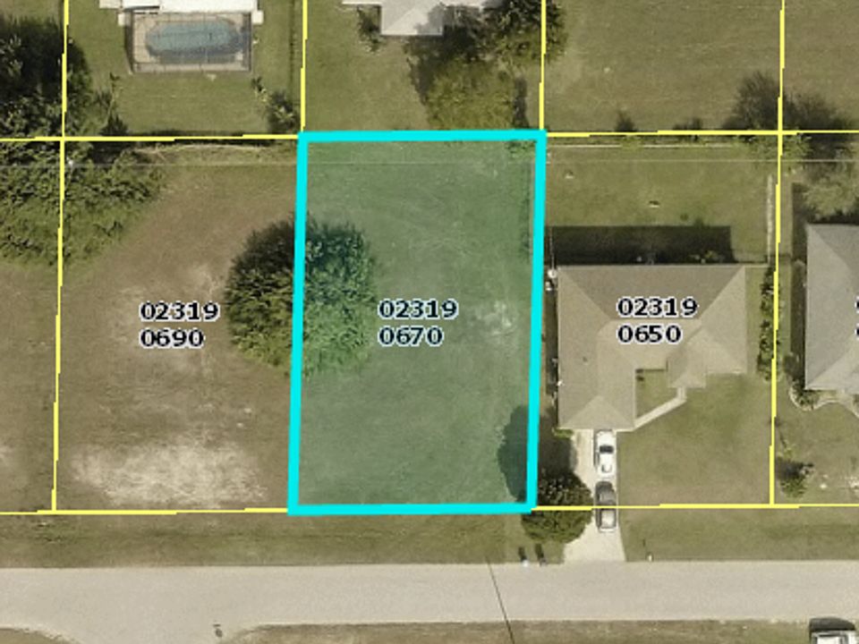 1st image of 305 NE 30th Ter
