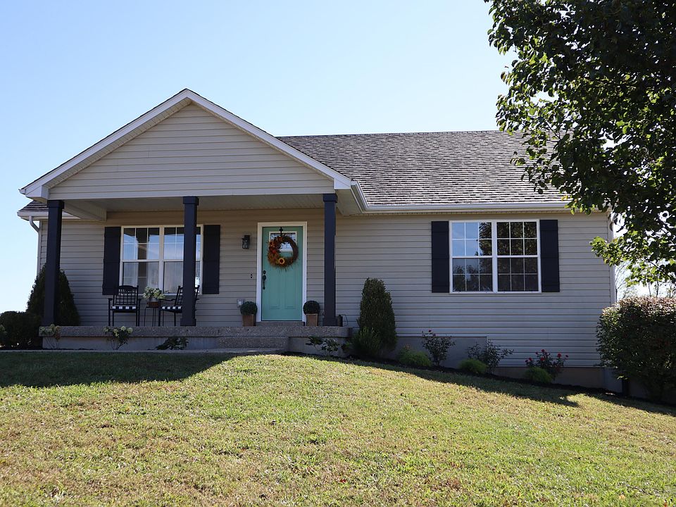 1st image of 590 Webb Ln