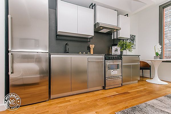 1st image of 123 Melrose St APT 449