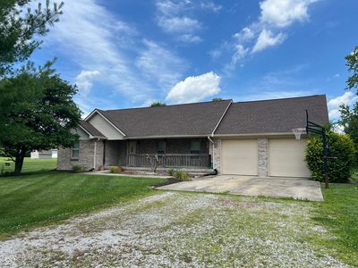 1082 E County Road 400 S, Clayton, IN, 46118