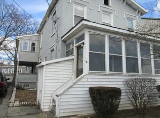 24 Smith St, Poughkeepsie, NY 12601