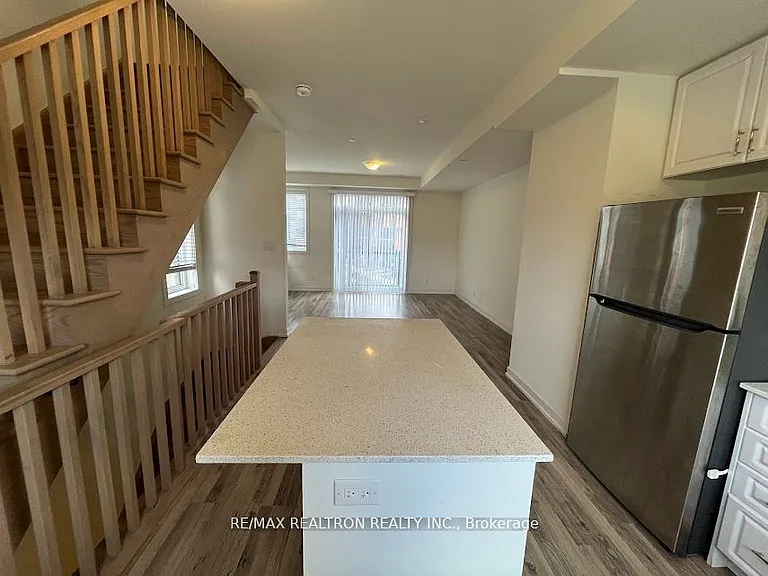 370 H Red Maple Rd #Townhouse 9 — Photo 8