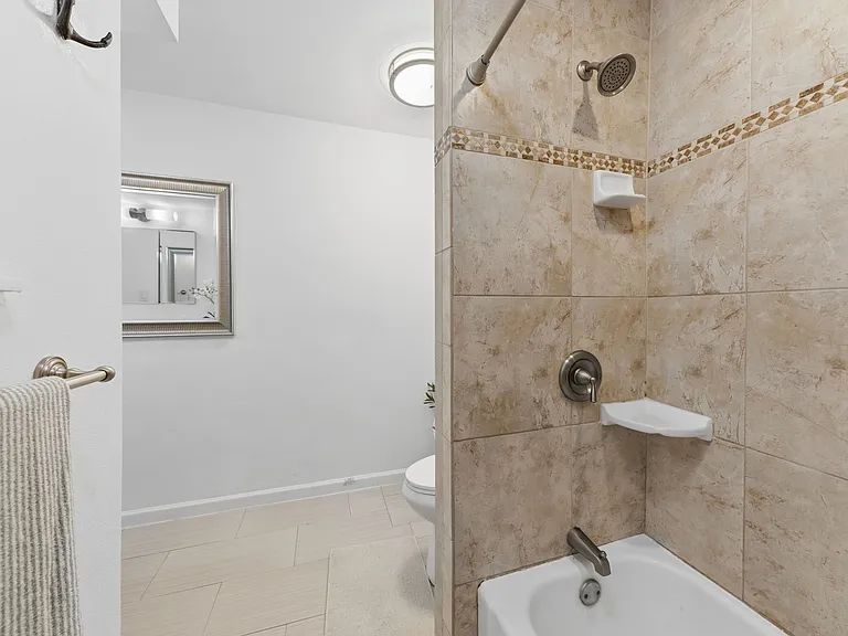 5057 Les Chateaux Dr #245 — Photo 29