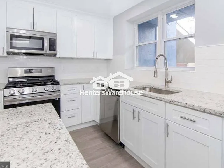 3706 Claremont Ave — Photo 4