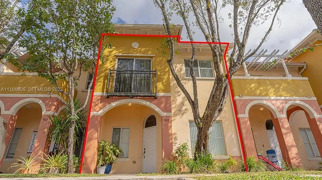 3 bed, 2.5 bath, 1533 sqft, $2,500 — Photo 2