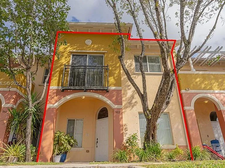 903 N Santa Catalina Cir — Photo 2