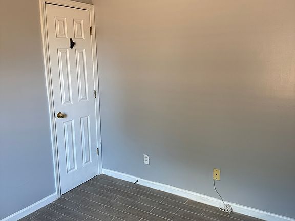 4th image of 385 Ponce De Leon Ave NE APT A