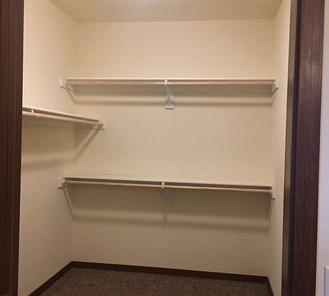5th image of 128 Wisconsin St #102
