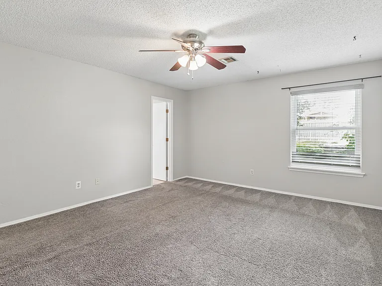 4604 S Ironwood Ave — Photo 24