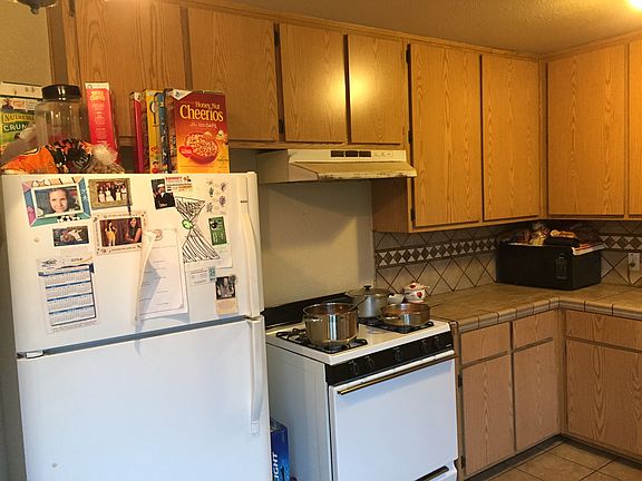 5th image of 2112 Meadowlark Ln