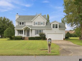 106 Skippers Ln, Currituck, NC 27929