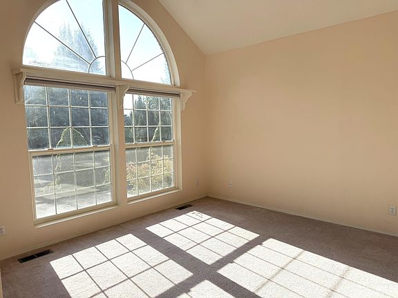 5th image of 2025 Conestoga St