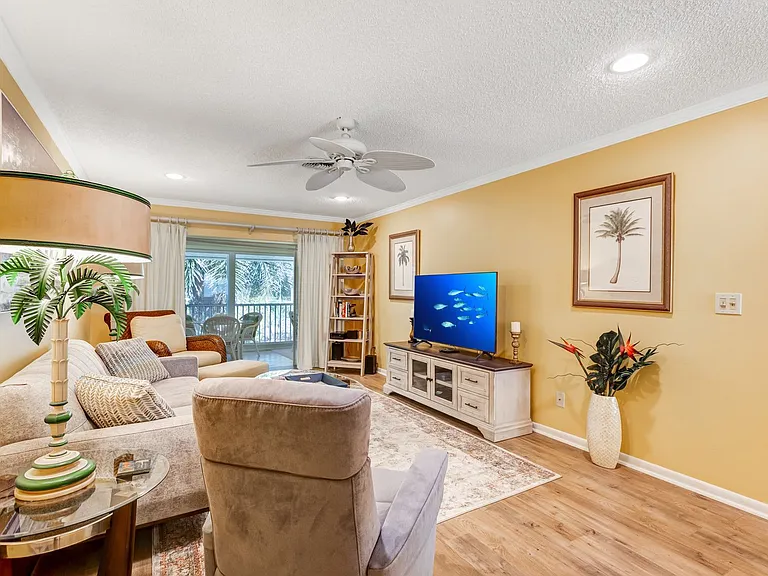 4126 Belair Ln #B10 — Photo 13