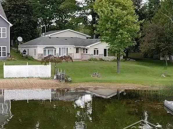 2298 Laplante St, Prescott, MI 48756
