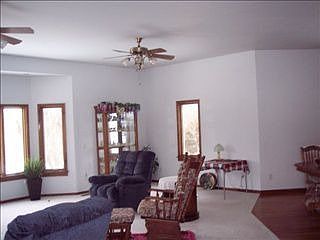 2nd image of 5431 NW Topeka Blvd