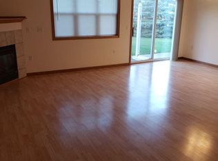 3006 Selkirk Dr #2, Sun Prairie, WI 53590