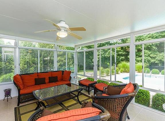 2nd image of 417 Clarendon Ln