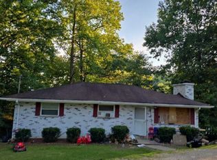 2611 Charmwood Dr, Charleston, WV 25302