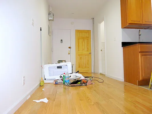 Rented by J Misrahi Realty Corp | media 22