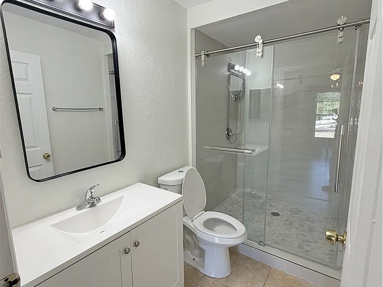 814 Gerald Ave — Photo 5