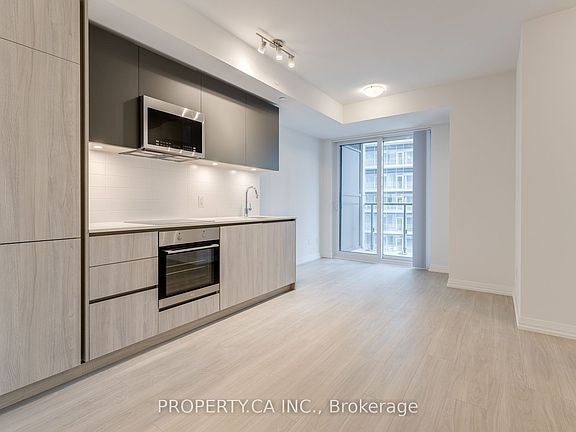4th image of 8 Widmer St #2709