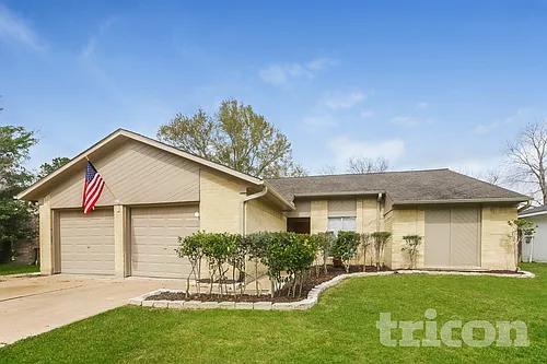 15802 Echo Canyon Dr Photo 1