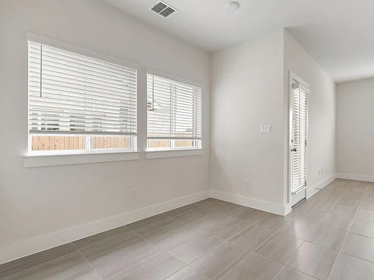 138 Yearling Way — Photo 5