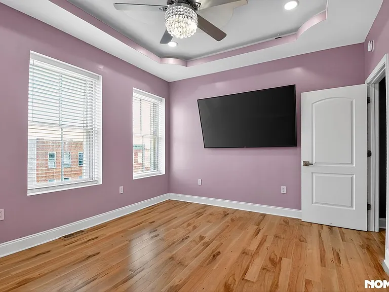 118 S Fulton Ave — Photo 23