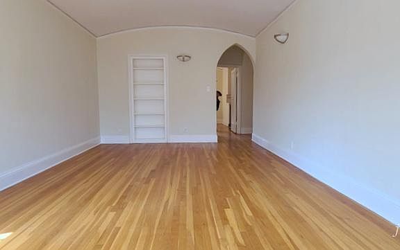 2nd image of 2201 Pacific Ave APT 305