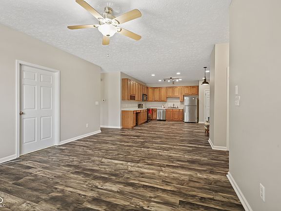 5th image of 2509 Big Bear Ln #15