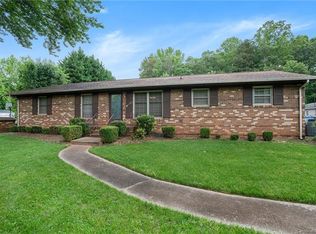 8021 Wilson Woods Dr, Mint Hill, NC 28227