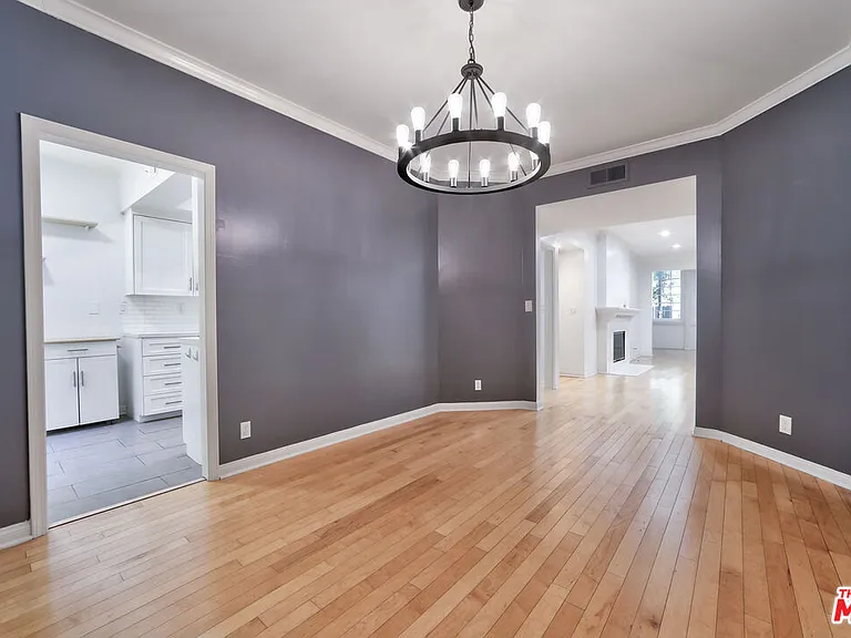 11939 Gorham Ave #105 — Photo 17
