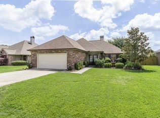205 Beaconwood Dr, Lafayette, LA 70507