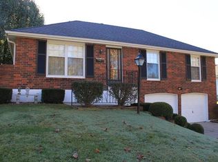 1919 SW 2nd St, Lees Summit, MO 64081