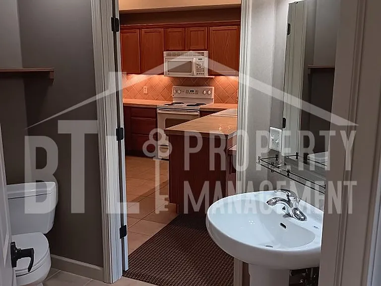 250 Lakewood Dr #6203 — Photo 15
