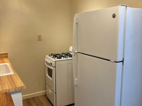 4th image of 1804 T St APT 3