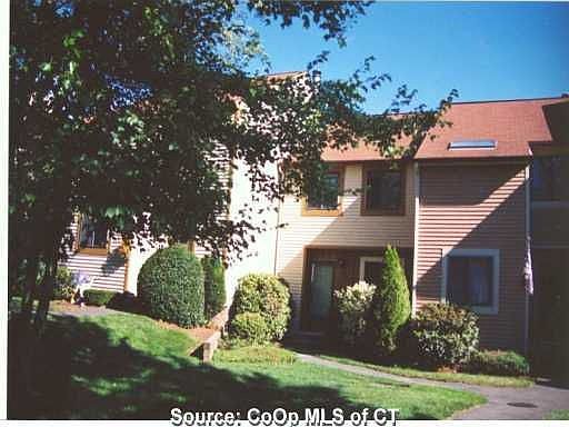 1st image of 215 Adams Hill Way