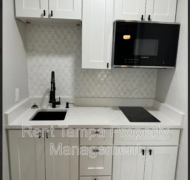 680 22nd Ave S #12 — Photo 9