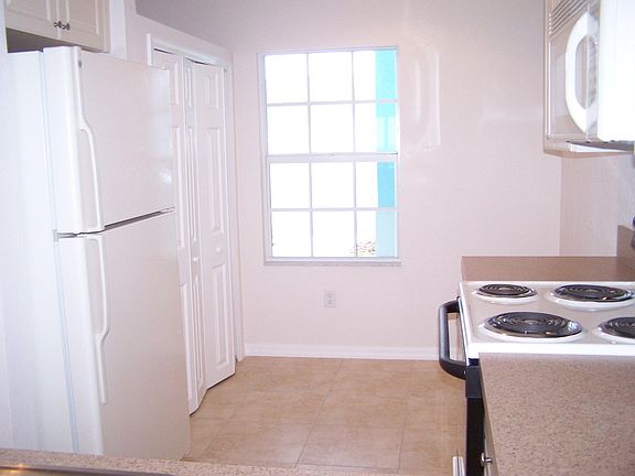 5th image of 5768 Sabal Trace Dr Unit 104